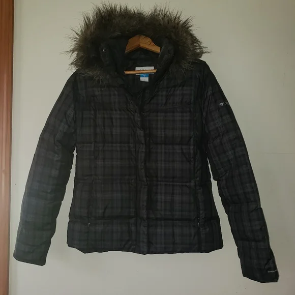 Columbia Women's Black Plaid Puffer Jacket with Fur Hood - Picture 3 of 9